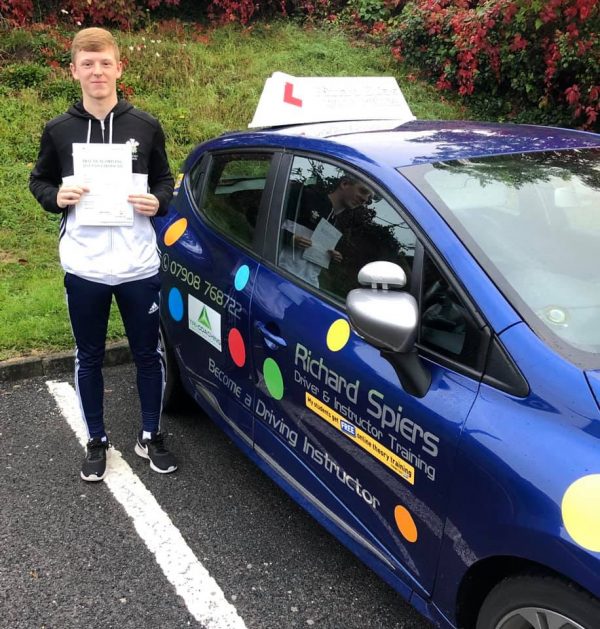 Driving Schools in Hay on Wye Richard Spiers Driving School